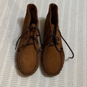 Minnetonka Brown Moccasins